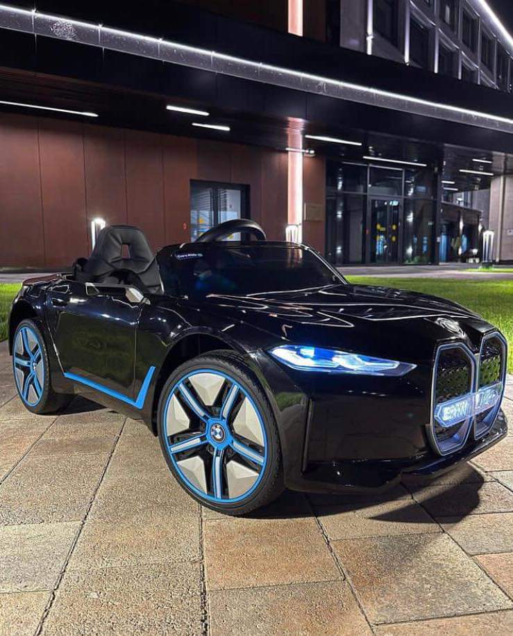 Licensed BMW I4 Sit In Kids Car with Remote