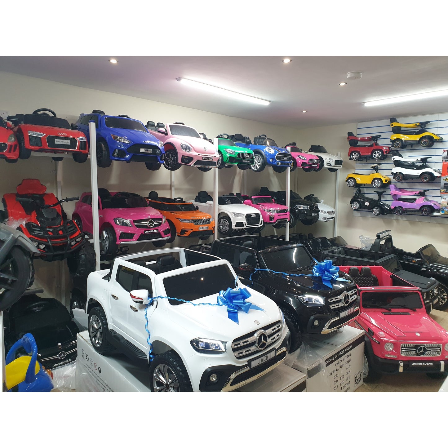 Licensed Mercedes X Class Mp4 TV 4WD 24V Kids Ride On